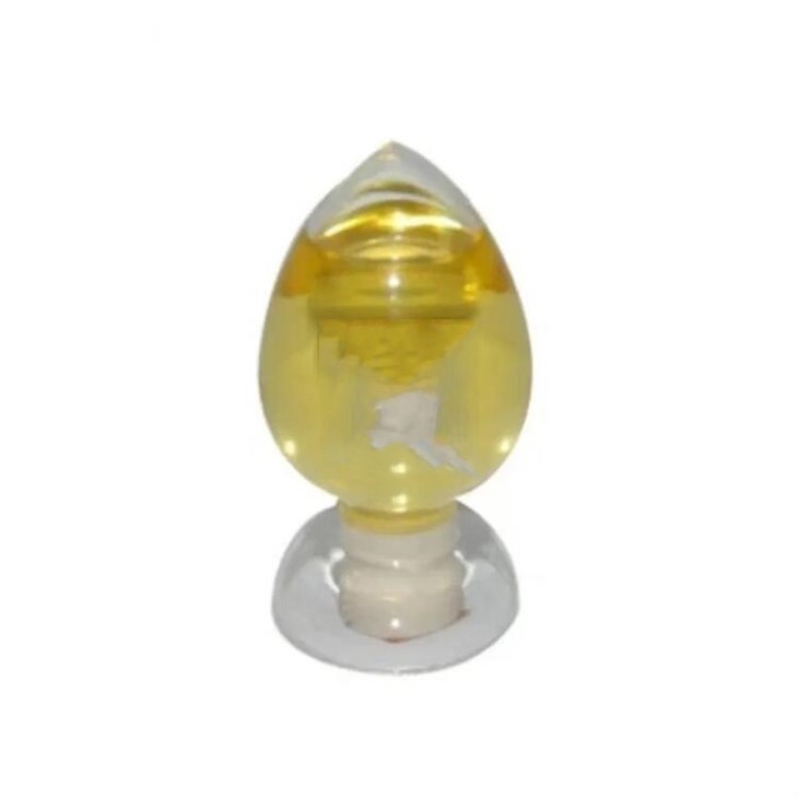 Food Grade Cinnamic Aldehyde CAS 104-55-2