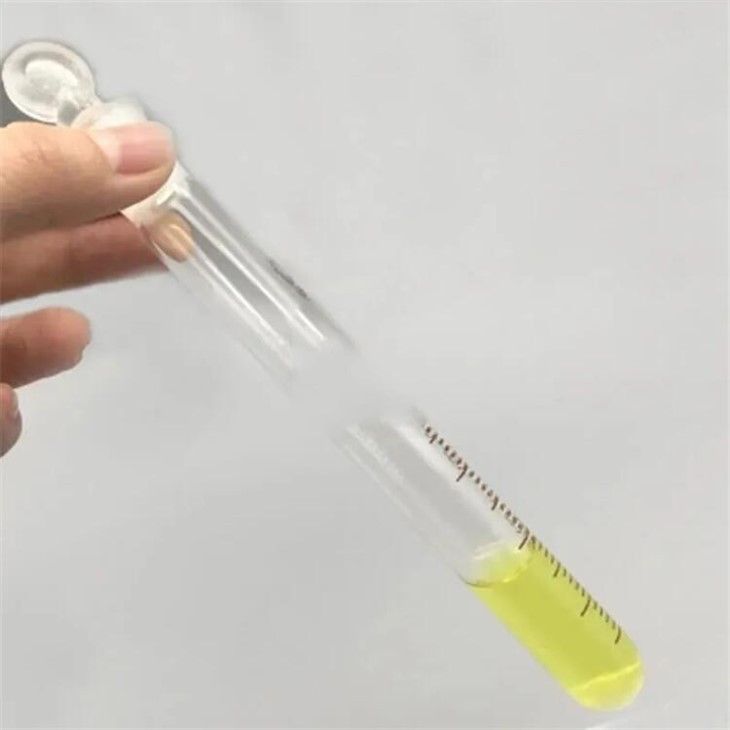High Quality 99% Cinnamic Aldehyde CAS 104-55-2 